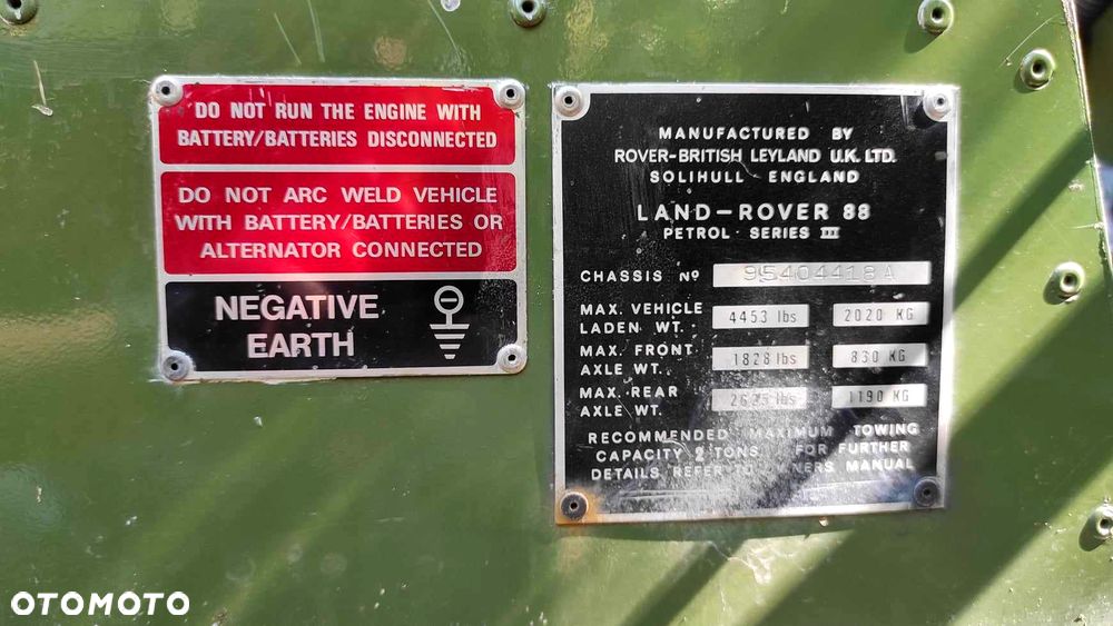 Land Rover Defender - 9
