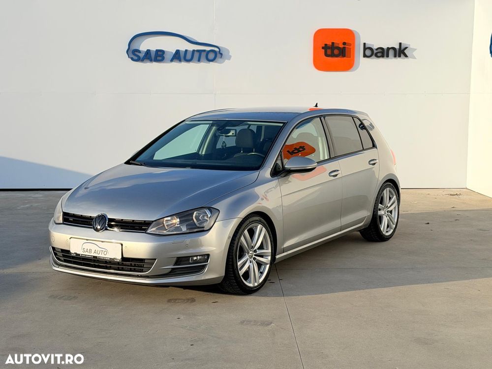 Volkswagen Golf 1.4 TSI BlueMotion Technology DSG Highline - 1