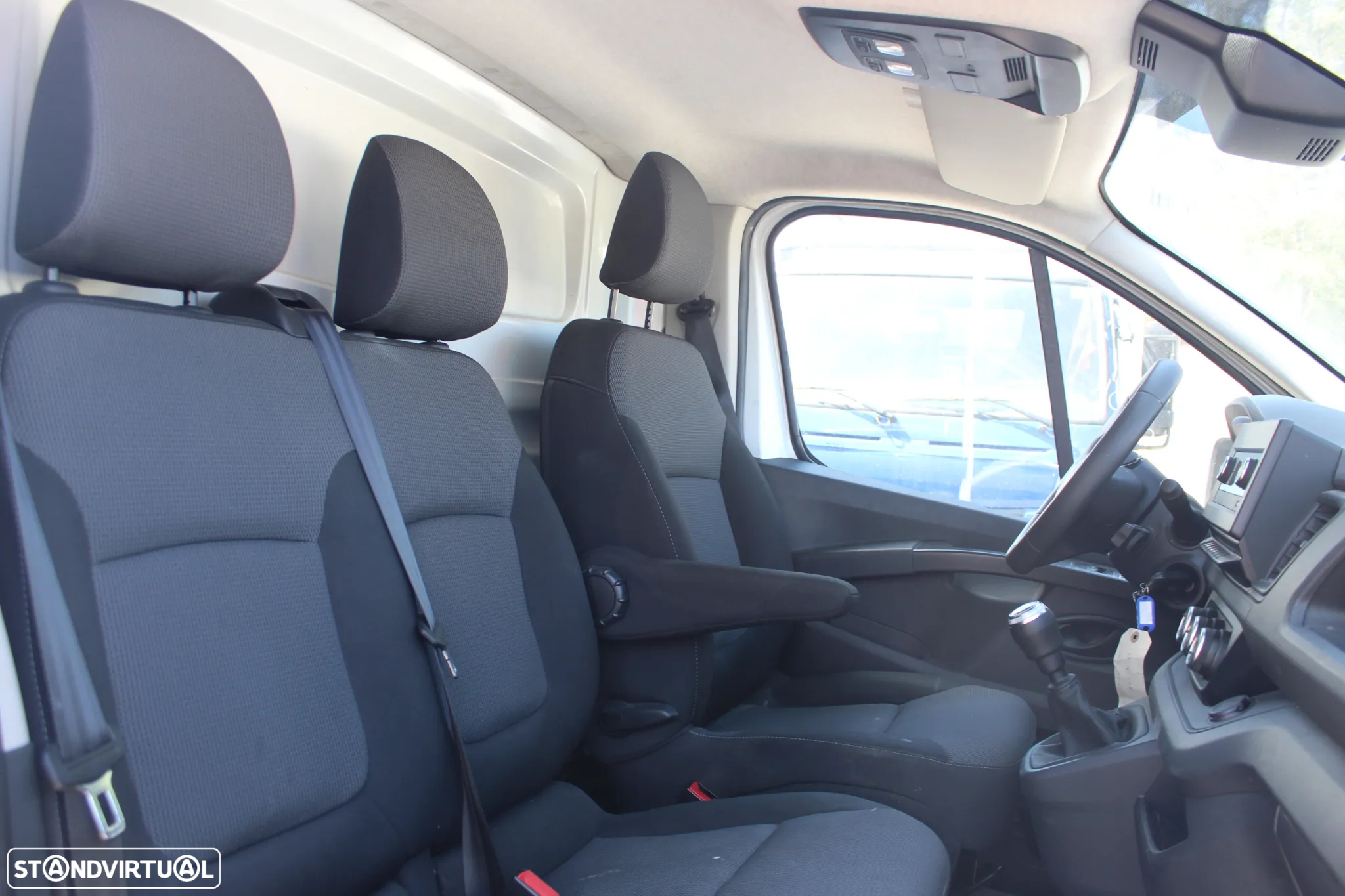 Renault Trafic 2.0 dCi L2H1 // LONGA - 9