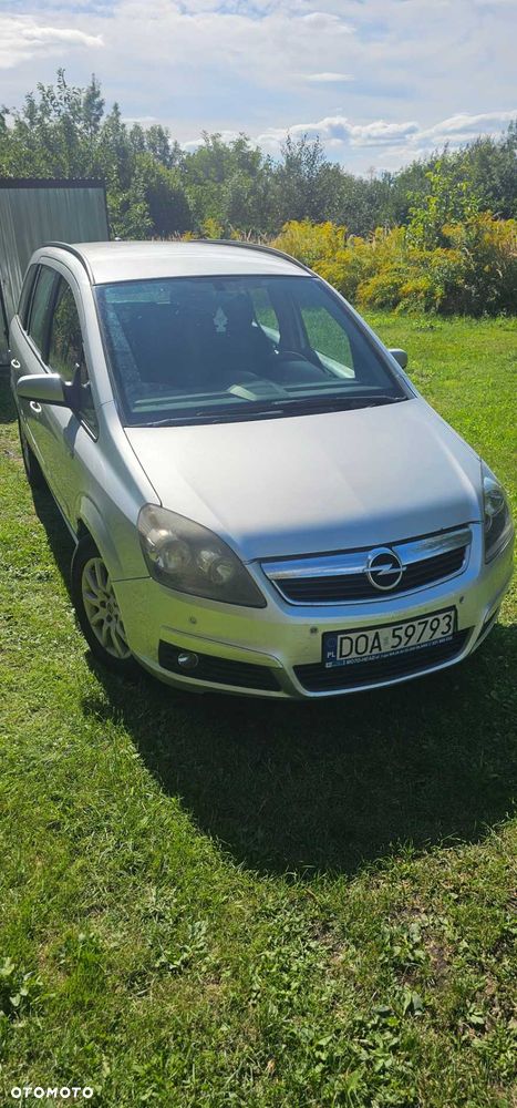 Opel Zafira - 8