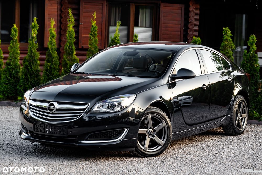 Opel Insignia 2.0 Turbo 4x4 Sport - 2