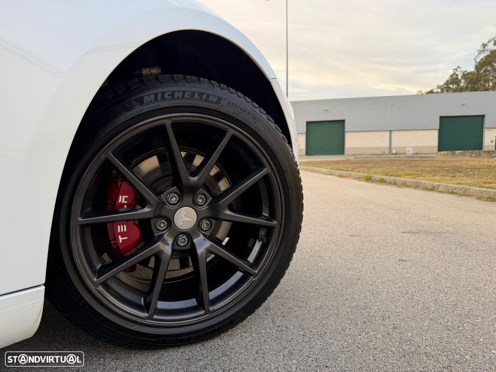 Tesla Model 3 Standard Range Plus RWD - 21