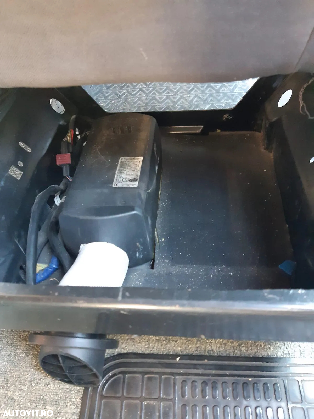 Ford Transit 90 T330 - 13