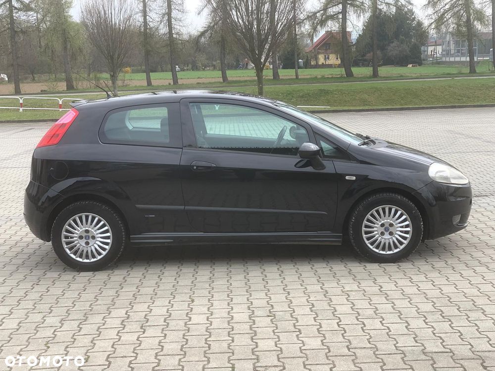 Fiat Grande Punto 1.4 16V Dynamic - 6