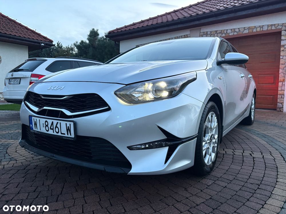 Kia Ceed 1.5 T-GDI M - 1