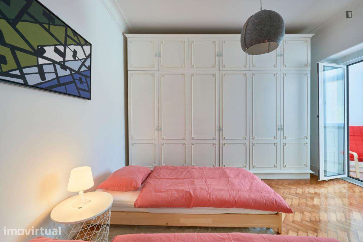 Quarto - localizado em Entrecampos Lisbon - Grande imagem: 5/28