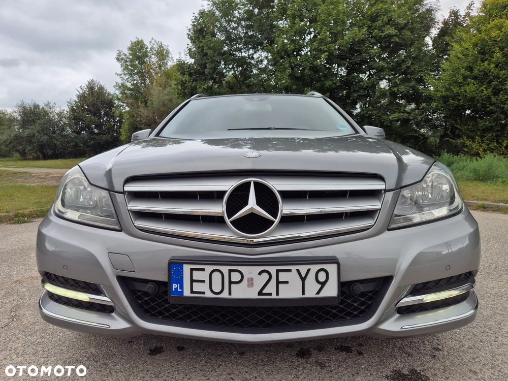 Mercedes-Benz Klasa C 180 BlueEFFICIENCY Avantgarde - 21