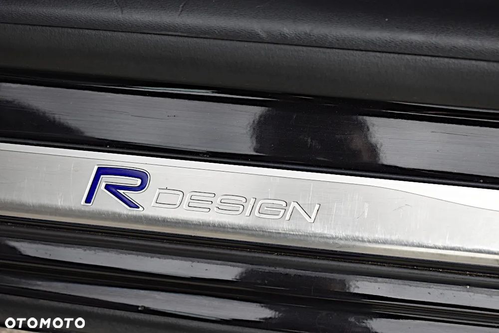 Volvo V60 D4 Geartronic R-Design - 18