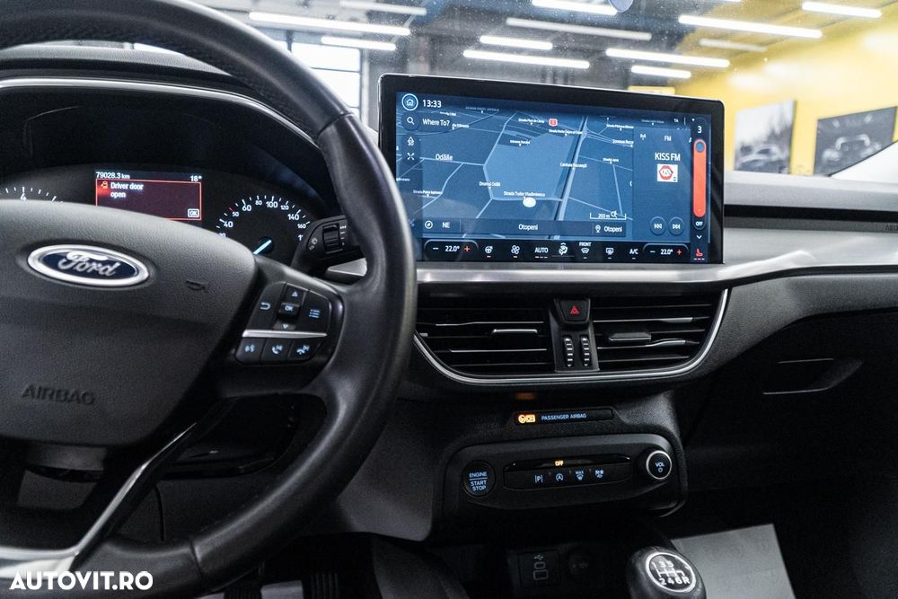 Ford Focus 1.0 EcoBoost Titanium - 30