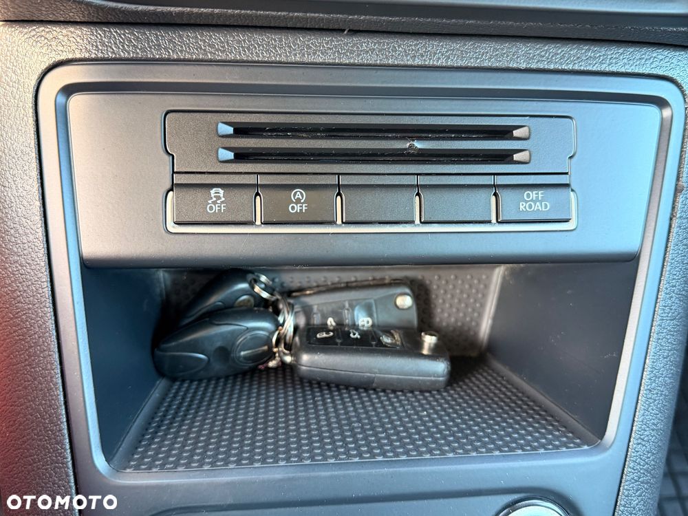 Volkswagen Tiguan 2.0 TDI 4Mot Perfectline R-Style DSG - 38