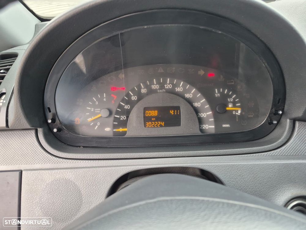 Mercedes-Benz Vito 111 CDi/32 - 17