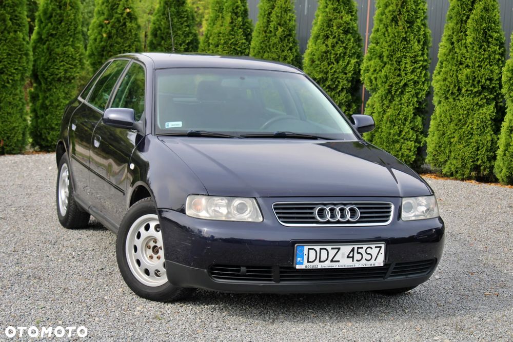 Audi A3 Sportback 1.6 Attraction - 1