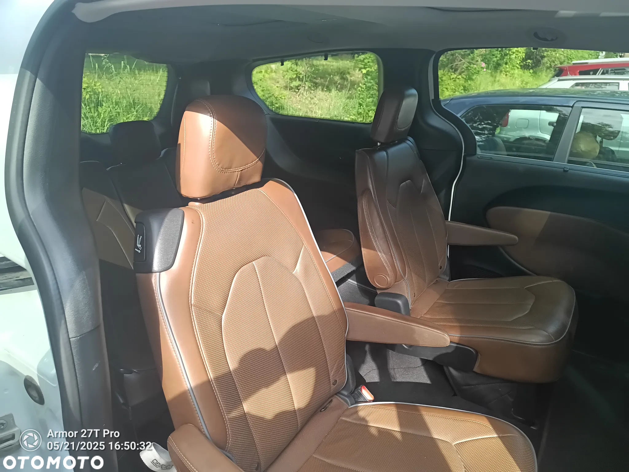 Chrysler Pacifica - 19