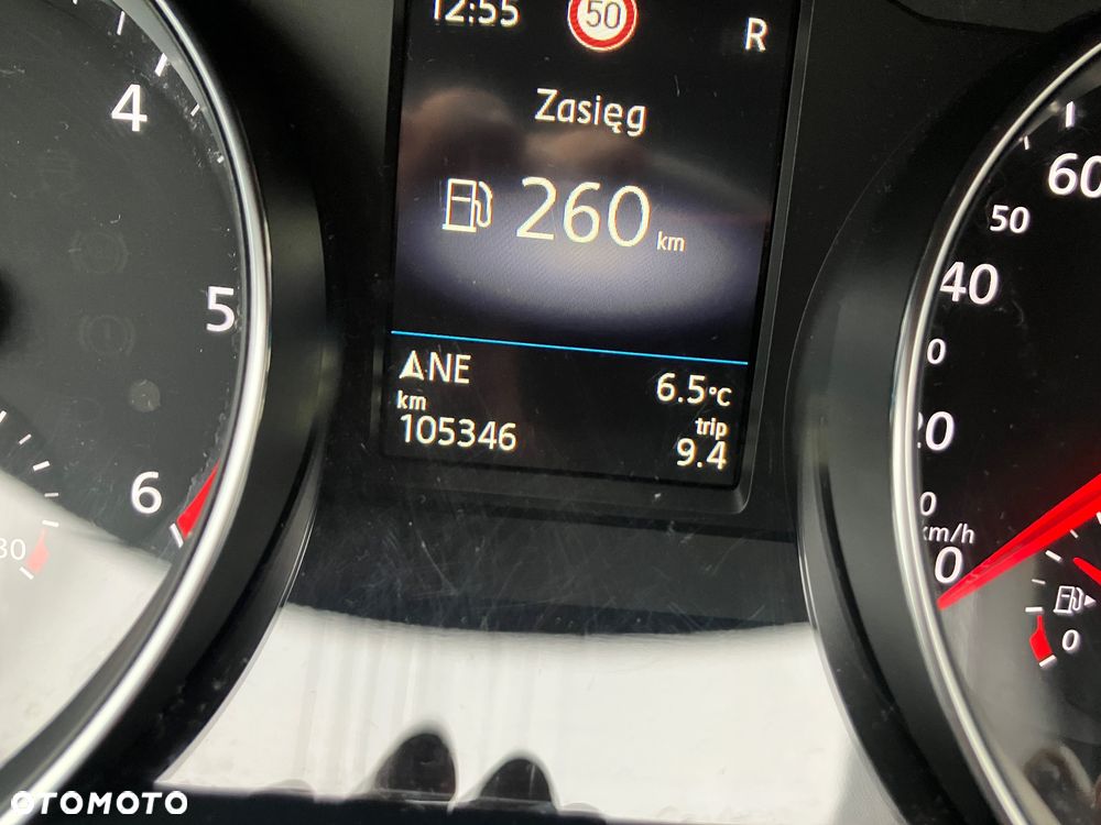 Volkswagen Passat 2.0 TDI SCR DSG Business - 18