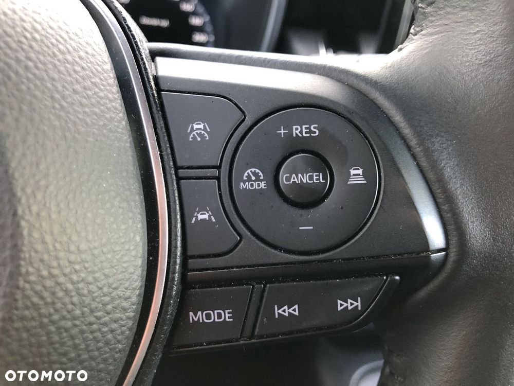 Toyota Corolla 1.8 Hybrid Comfort - 27