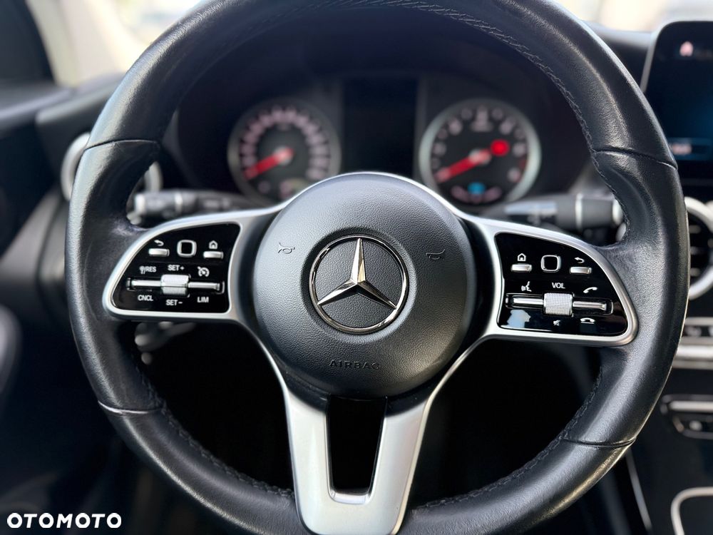 Mercedes-Benz GLC 300 de 4Matic 9G-TRONIC - 17