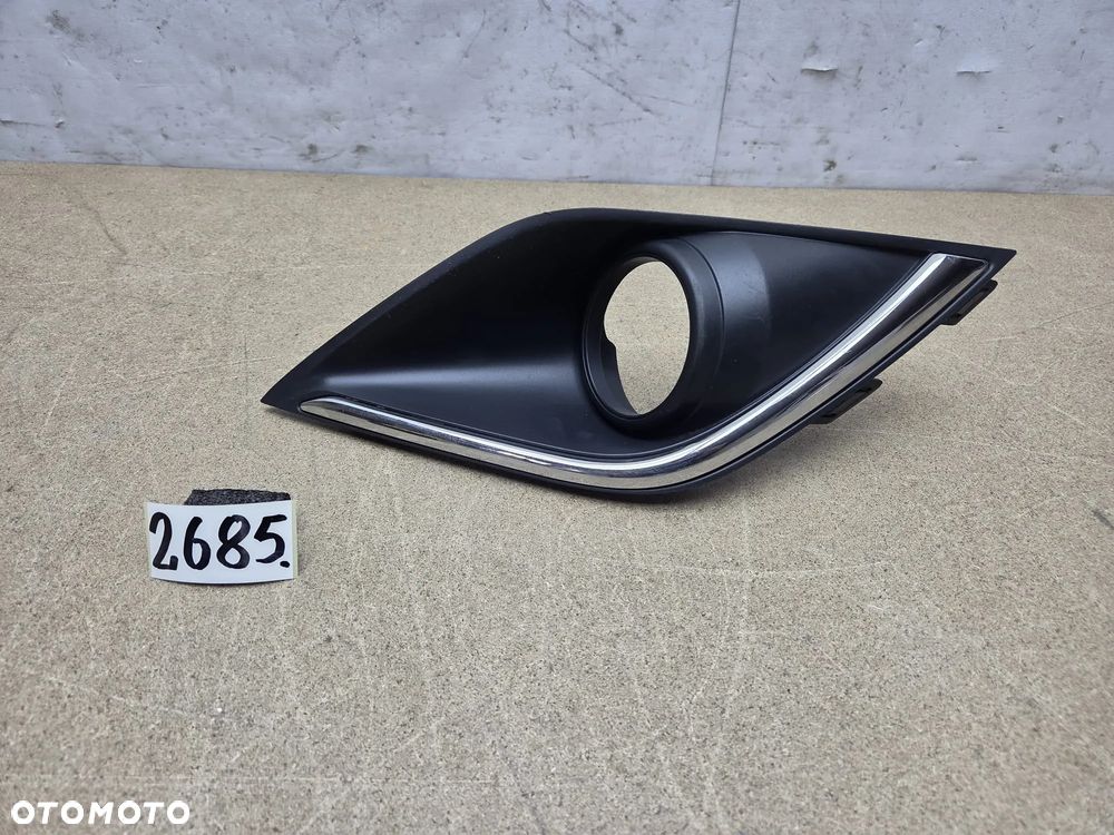 obudowa halogenu prawy przód Mitsubishi Outlander III 3 lift 15-18 6400H702 - 2