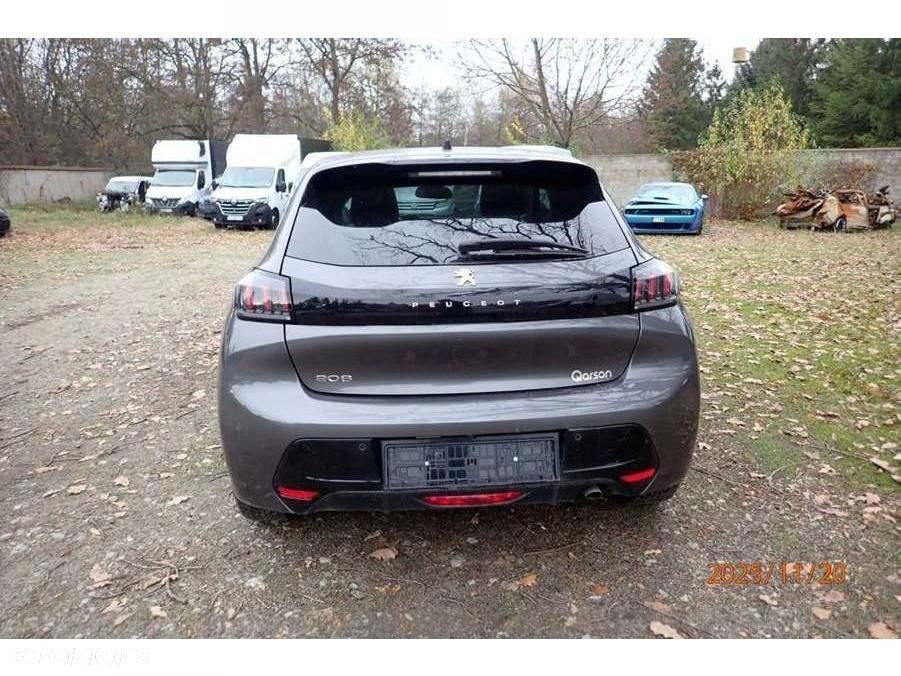 Peugeot 208 - 7