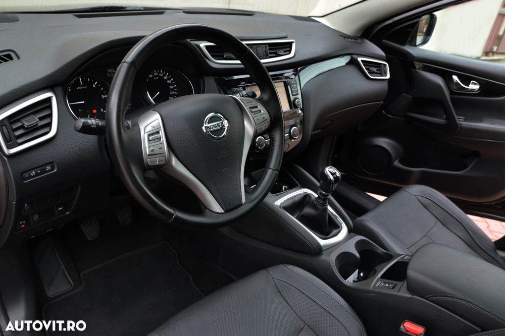 Nissan Qashqai 1.5 DCI TEKNA - 10