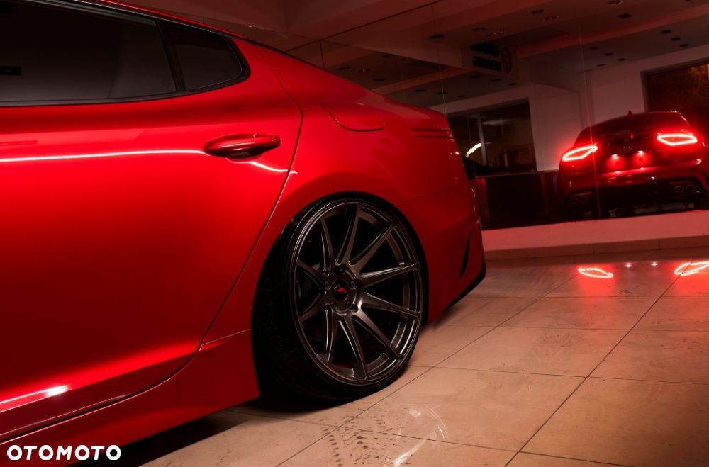 Felgi Japan Racing JR11 20" 20x8,5J 20x10J 5x114,3 Kia Stinger GT