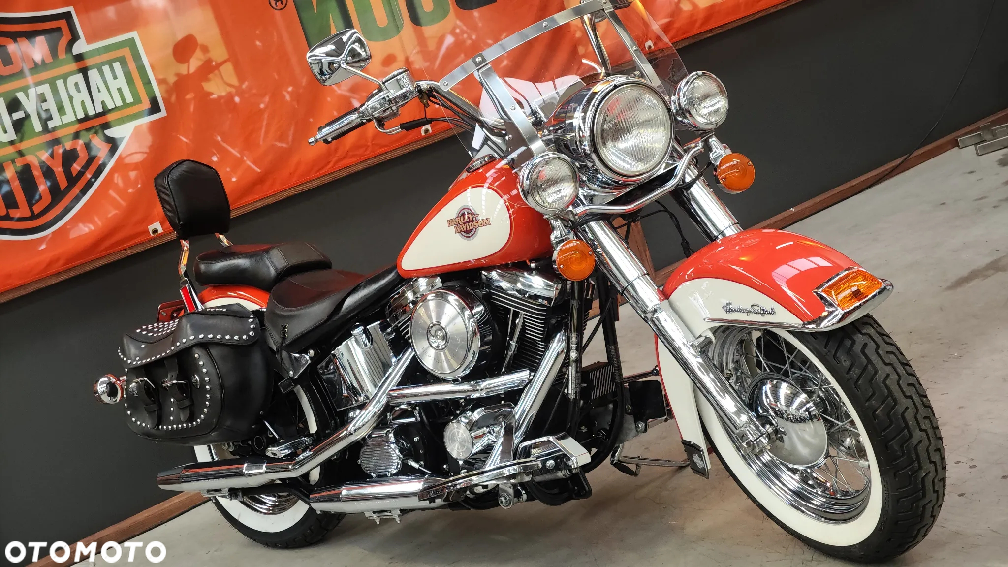 Harley-Davidson Softail Heritage Classic - 2