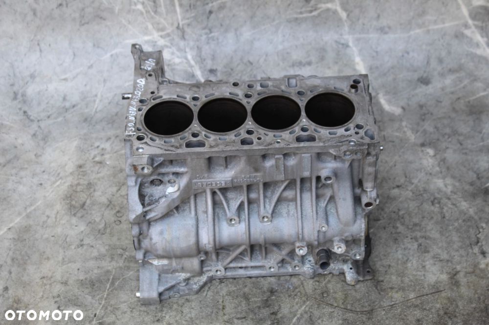 BLOK SILNIKA BMW N47N N47D20D C 2.0D 218KM BMW F30 F10 F20 7810596 NOMINAŁ
