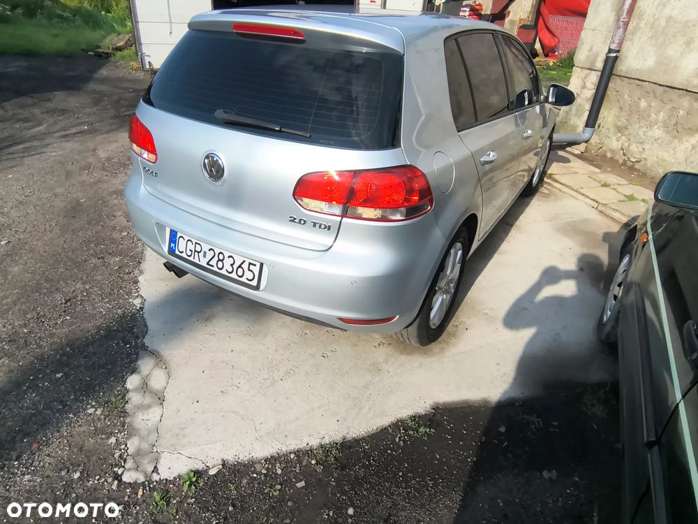 Volkswagen Golf 2.0 TDI Highline - 5