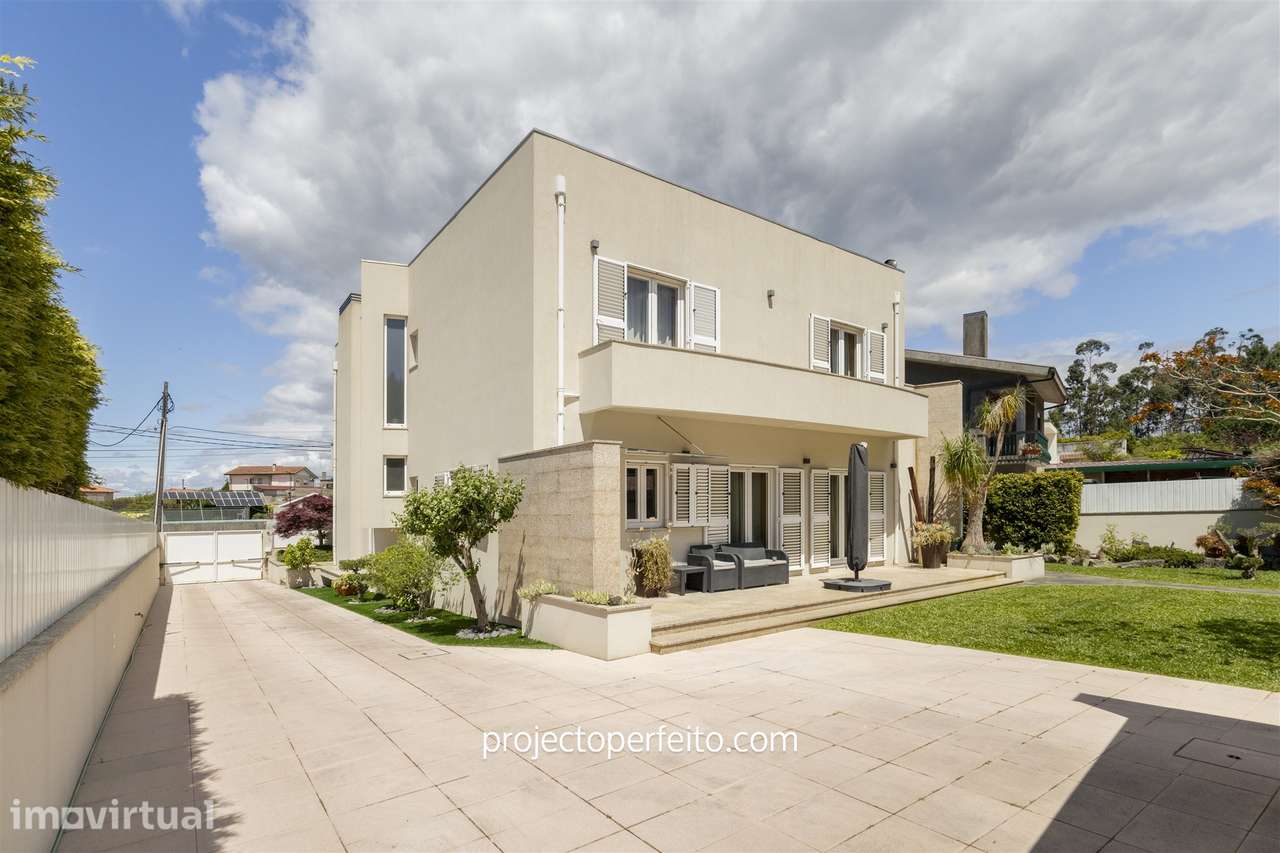 Moradia Isolada T4 Venda em Anta e Guetim,Espinho - Grande imagem: 3/38