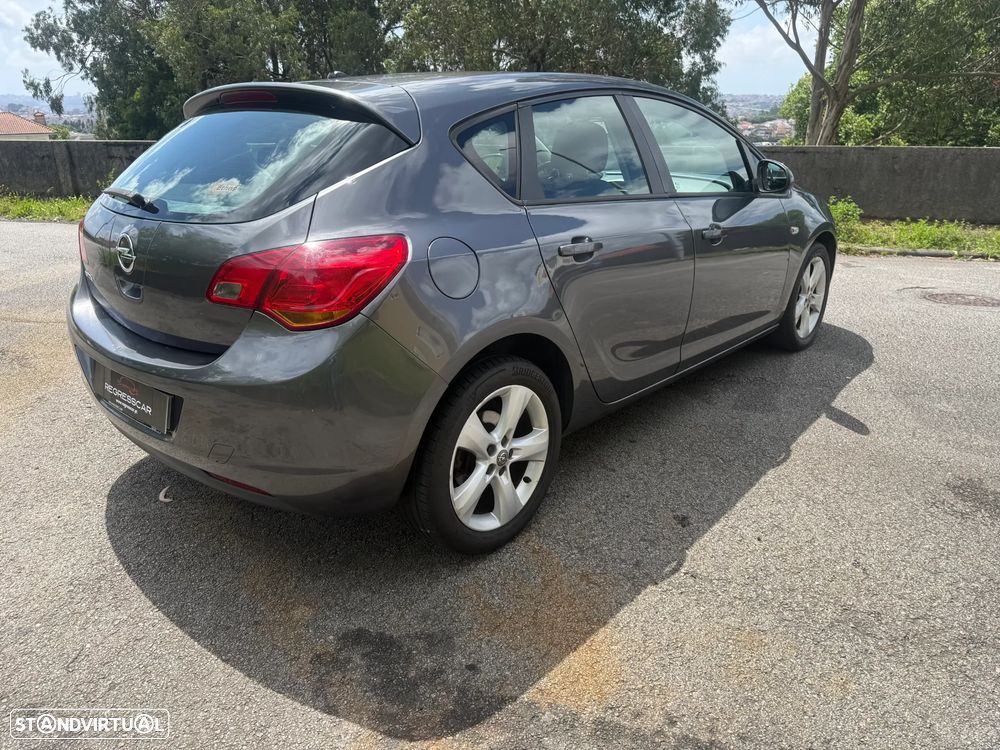 Opel Astra 1.4 Enjoy - 4