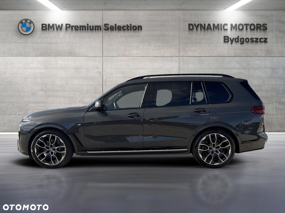 BMW X7 2025 photo 3
