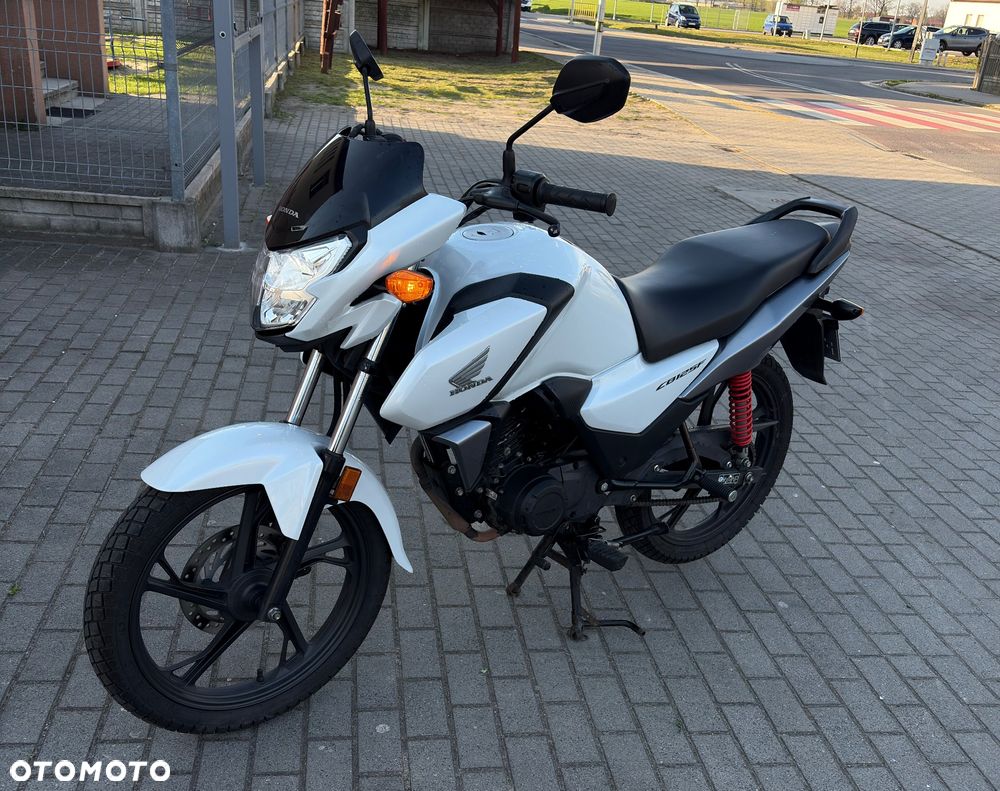 Honda CBF - 3