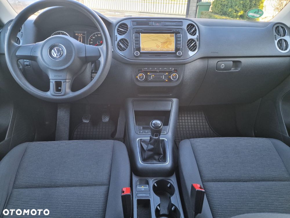 Volkswagen Tiguan 2.0 TDI DPF BlueMotion Technology Trend & Fun - 21