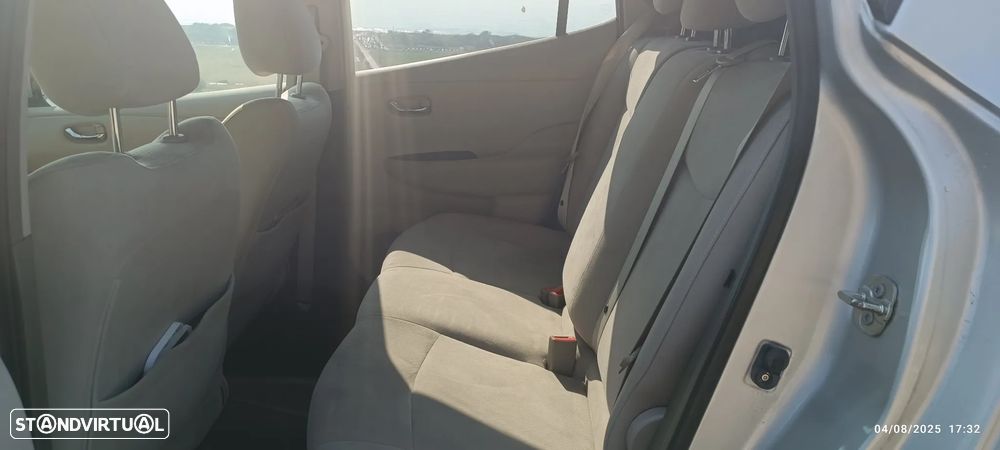 Nissan Leaf 30 kWh (c/ Bateria) Visia - 5