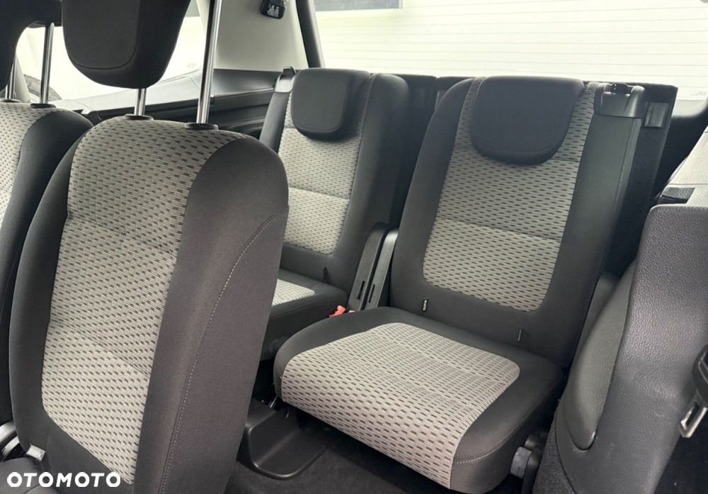 Volkswagen Sharan 2.0 TDI DSG BlueMotion Technology Trendline - 25