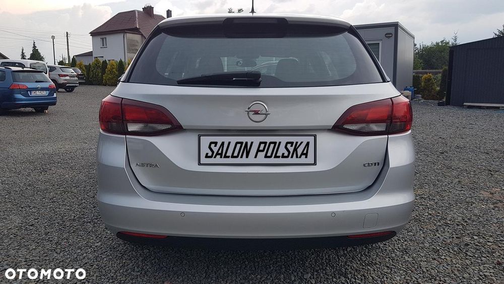 Opel Astra 1.6 CDTI Essentia - 10