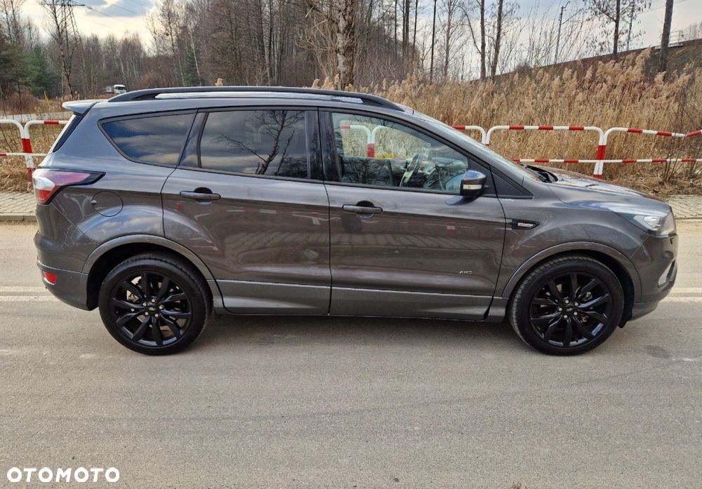 Ford Kuga 2.0 TDCi 4x4 ST-Line - 11