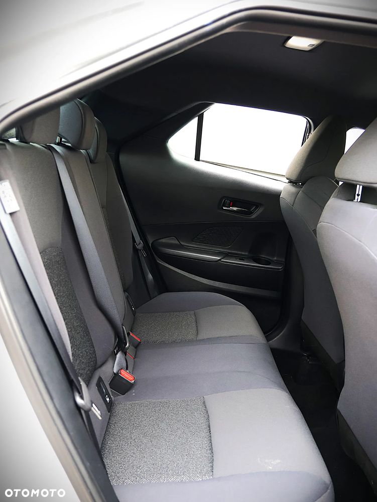 Toyota C-HR - 22