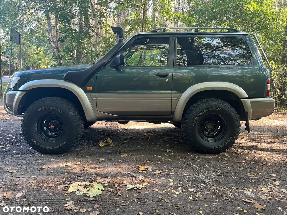 Nissan Patrol 2001 photo 2