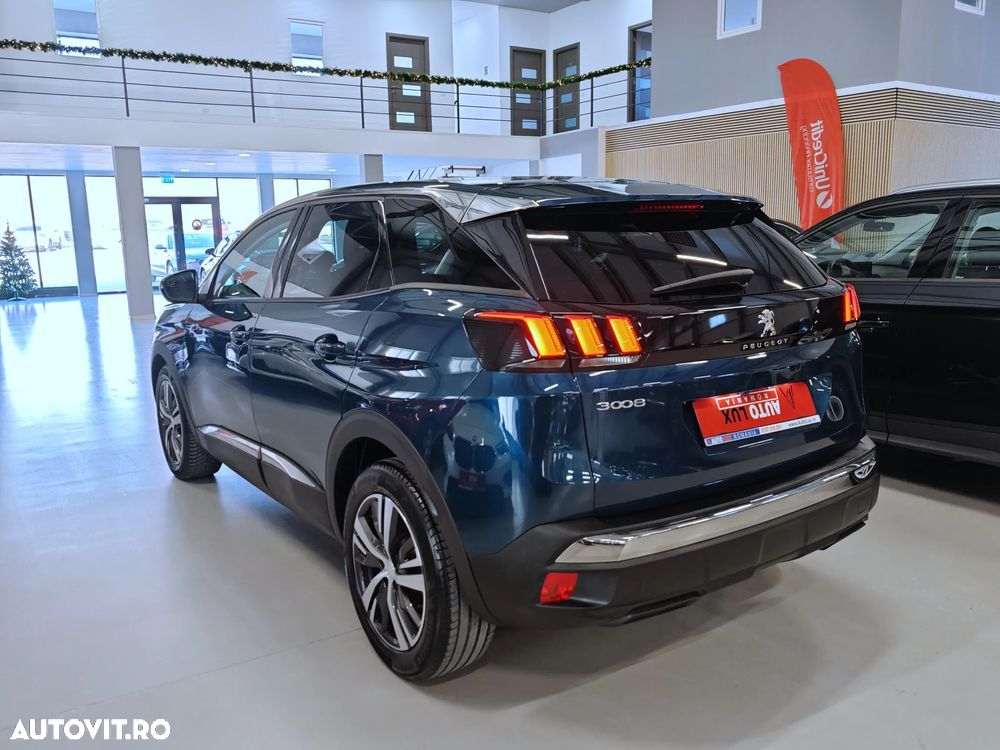 Peugeot 3008 PureTech 130 Stop & Start GPF EAT8 Allure - 6