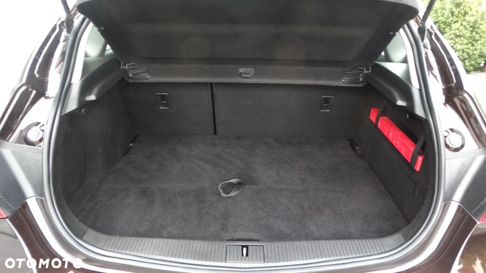 Opel Astra 1.4 Turbo Cosmo - 10