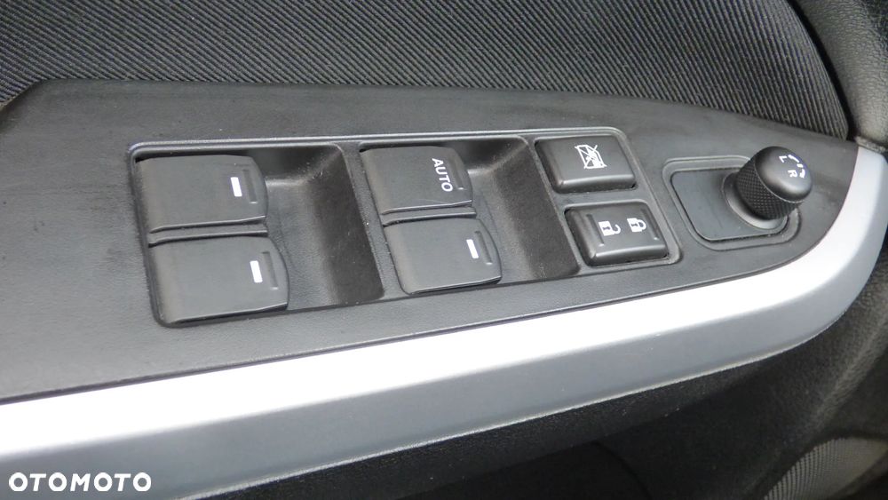 Suzuki Vitara - 18