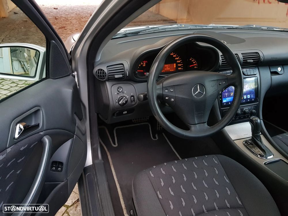 Mercedes-Benz C 220 - 39