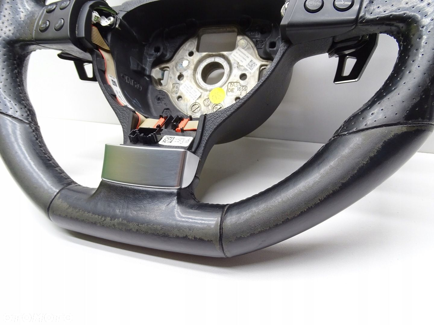 KIEROWNICA VW SCIROCCO III 1K8 SKÓRA PIKOWANA ŚCIĘTA ŁOPATKI DSG 1K8419091F - 3