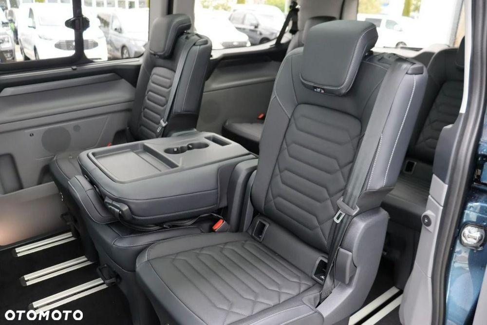 Ford Tourneo Custom - 6
