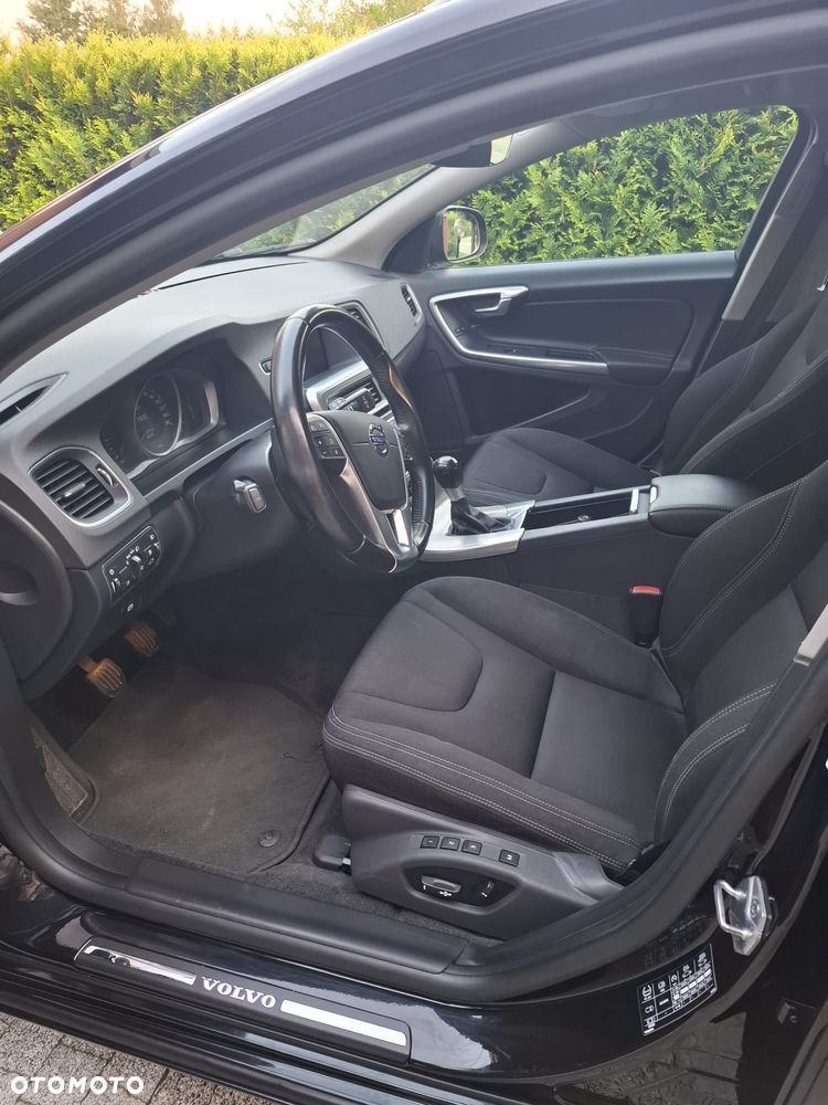 Volvo V60 - 19