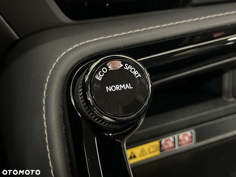 Lexus NX 350h Prestige 2WD - 38