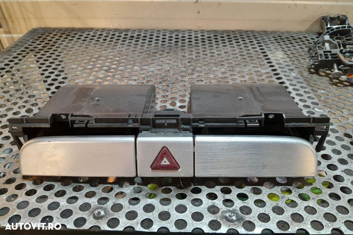 Buton avarie 3C0858407 Volkswagen VW Passat B6 [2005 - 2010] wagon 5- - 1