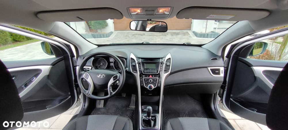 Hyundai i30 1.4 Classic + - 13