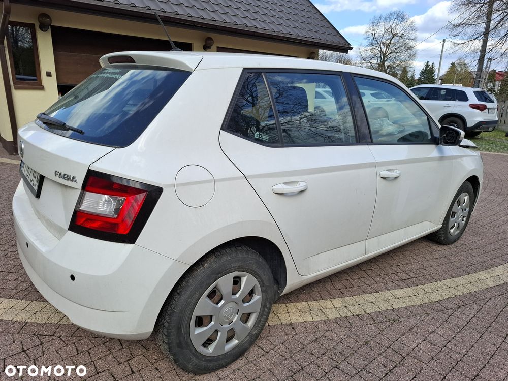 Skoda Fabia - 3