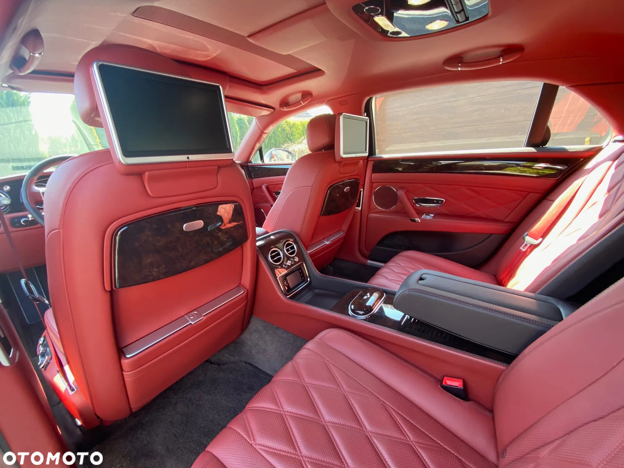 Bentley Flying Spur W12 - 9